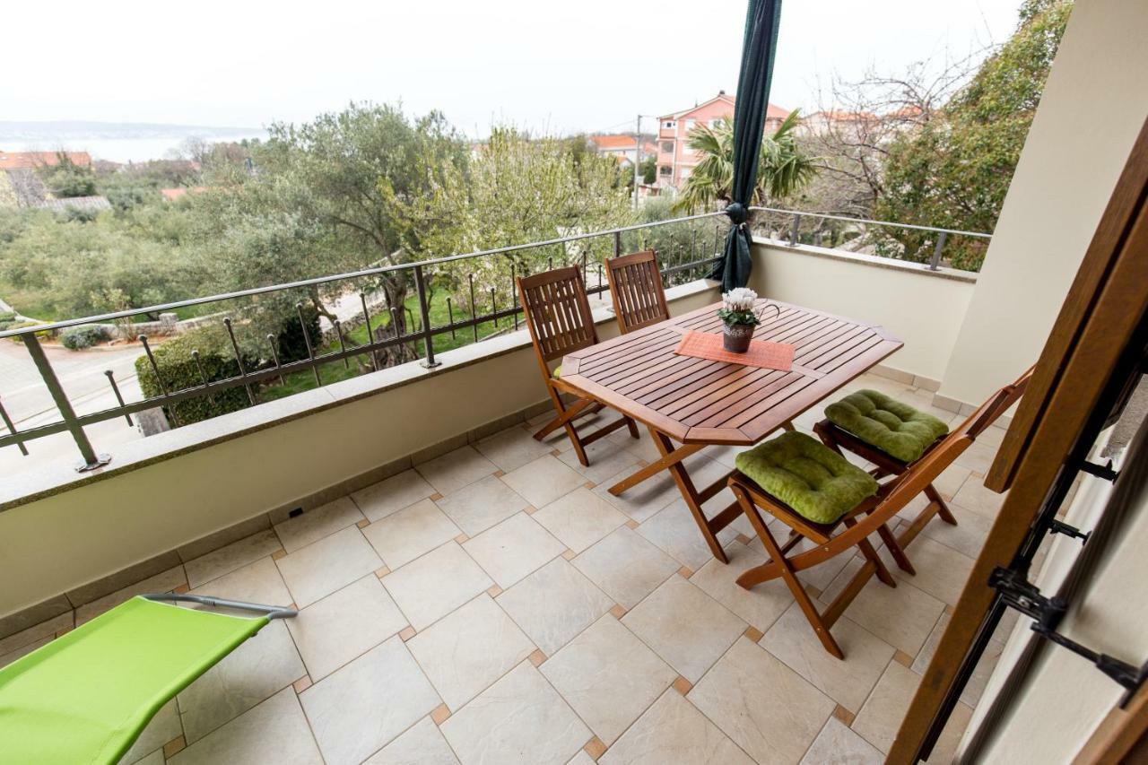 Simonetti Apartments Malinska Exterior foto